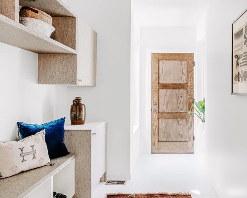 R&eacute;nover une entr&eacute;e de maison en Charente : le premier espace &agrave; ne pas n&eacute;gliger
